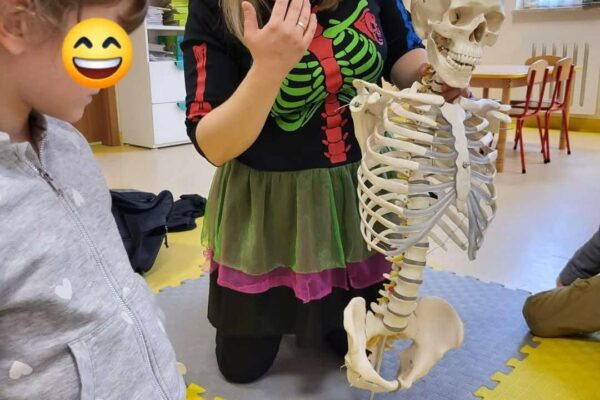 fabf381b-5bfb-4bb2-8280-736ba70dd26d